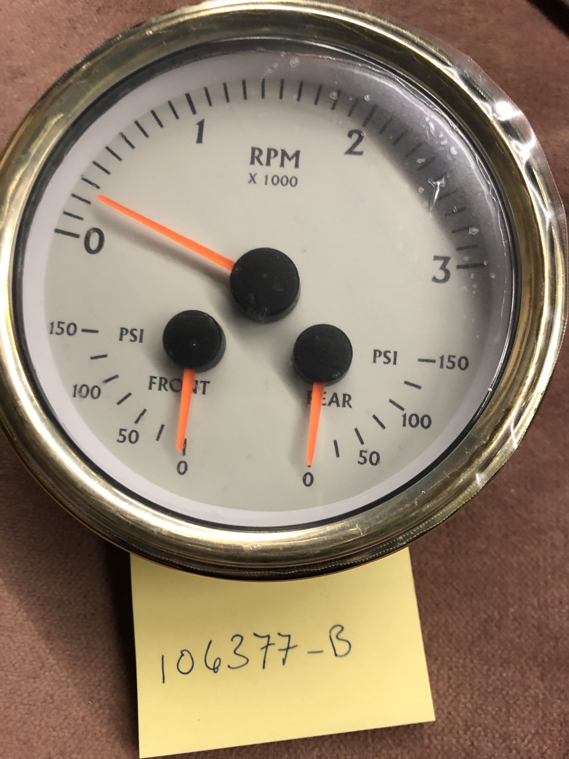 Multi Gauge 106377-B Tach and Front & Rear Air