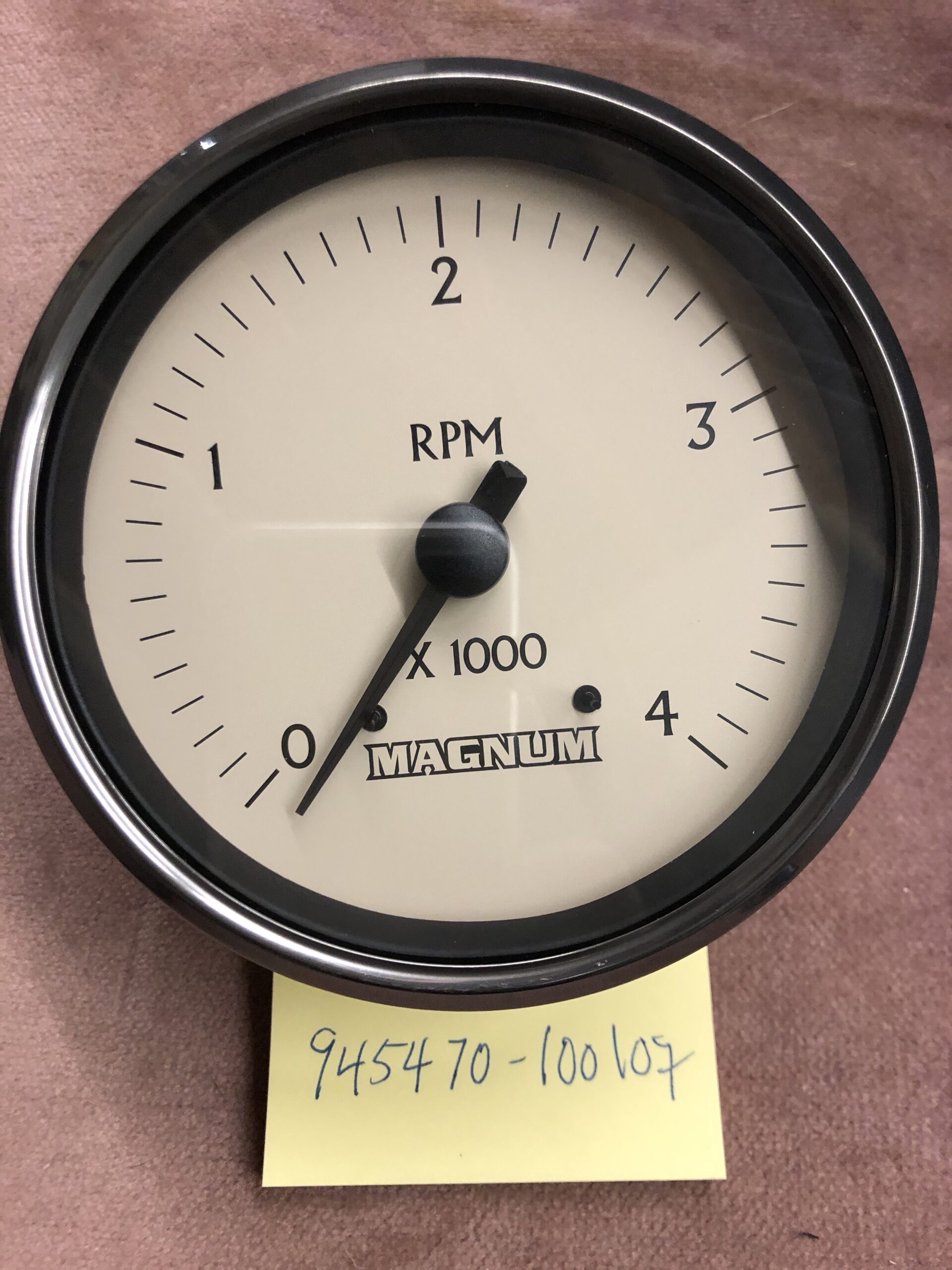 Magnum Tachometer 945470