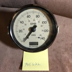Speedometer 945622 w/digital odometer