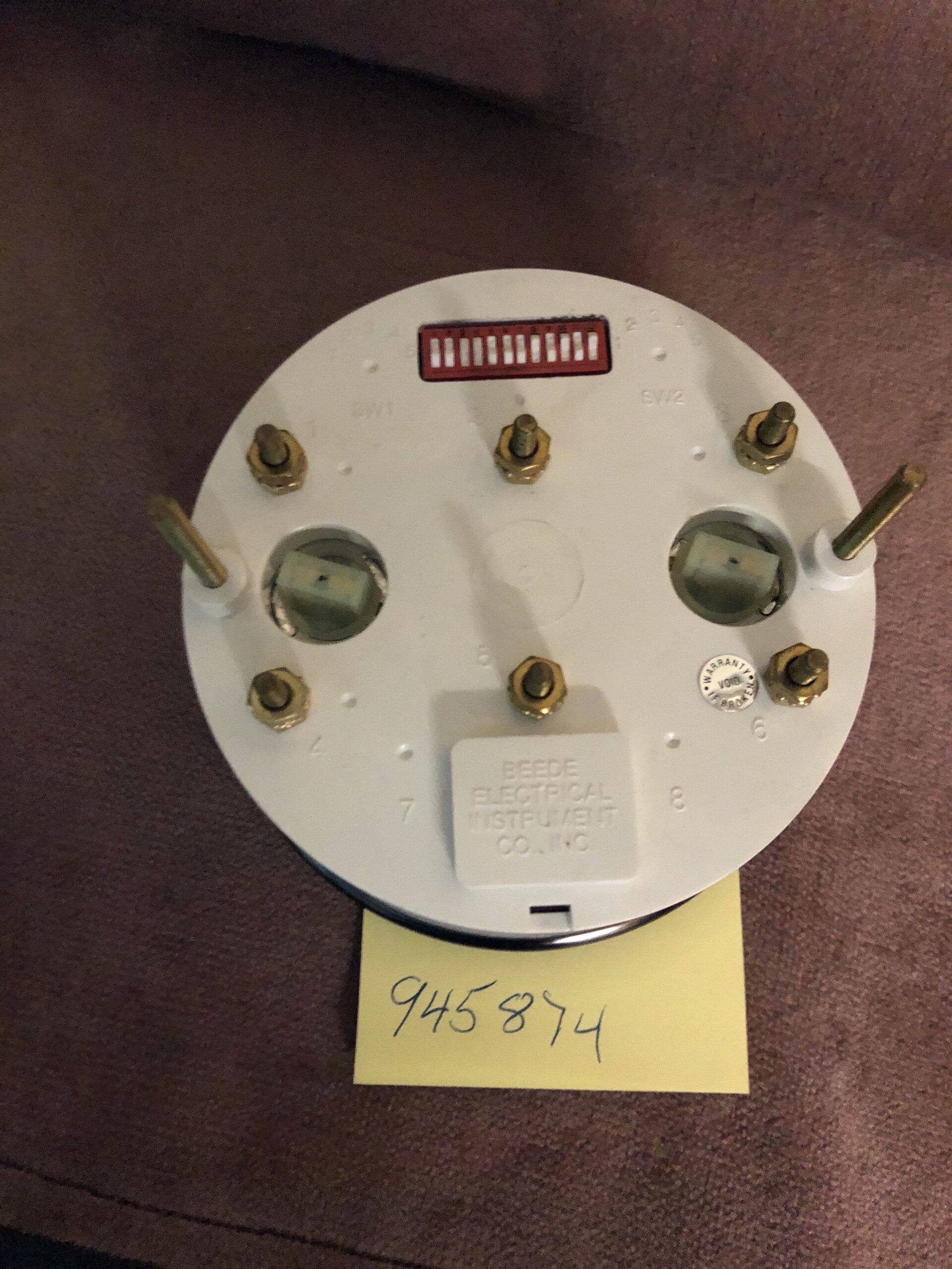 Speedometer 945874 w/digital odometer - Image 2