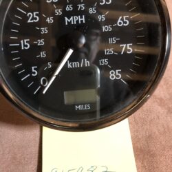 Speedometer 945882 w/digital odometer
