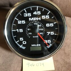 Speedometer 946074 w/digital odometer