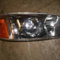 Passenger Headlight GM15166757- WAS $149!