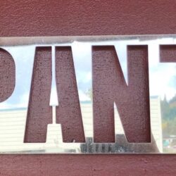 Safari 425 PANTHER Metal Plaque