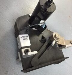 HWH Left Hand FLEETWOOD Travel Clamp RAP39486