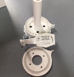 Winegard Directional Handle, Ceiling Plate, Spring crank handle RP-6300