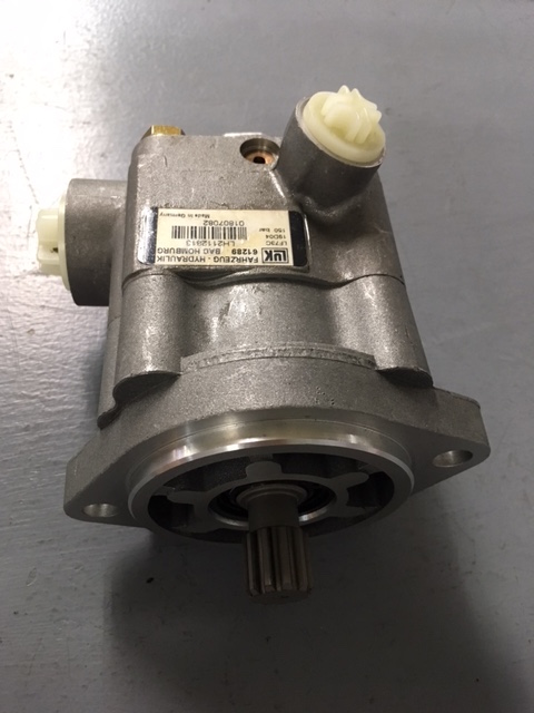 thumbnail image 2 of National Drivetrain Power Steering Pump LH - Replaces LUK 542017210, Volvo 384013261 2 of 5