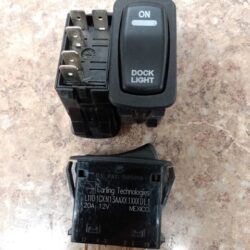 ON / DOCK LIGHT 12 Volt Switch L11D1CXN1-3AAXX-1XX-XDL1
