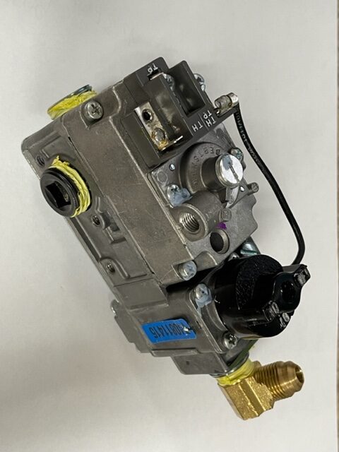 ROBERTSHAW 710 Series Millivolt Low Capacity Gas Valve - Image 2