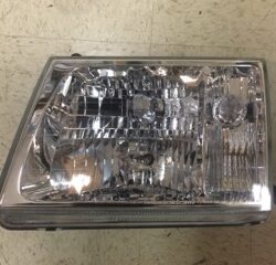 UZJ100 HEAD LIGHT