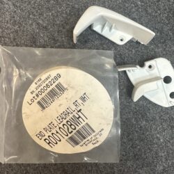 Carefree of Colorado End End Plate Lead Rail RT White, R001028WHT