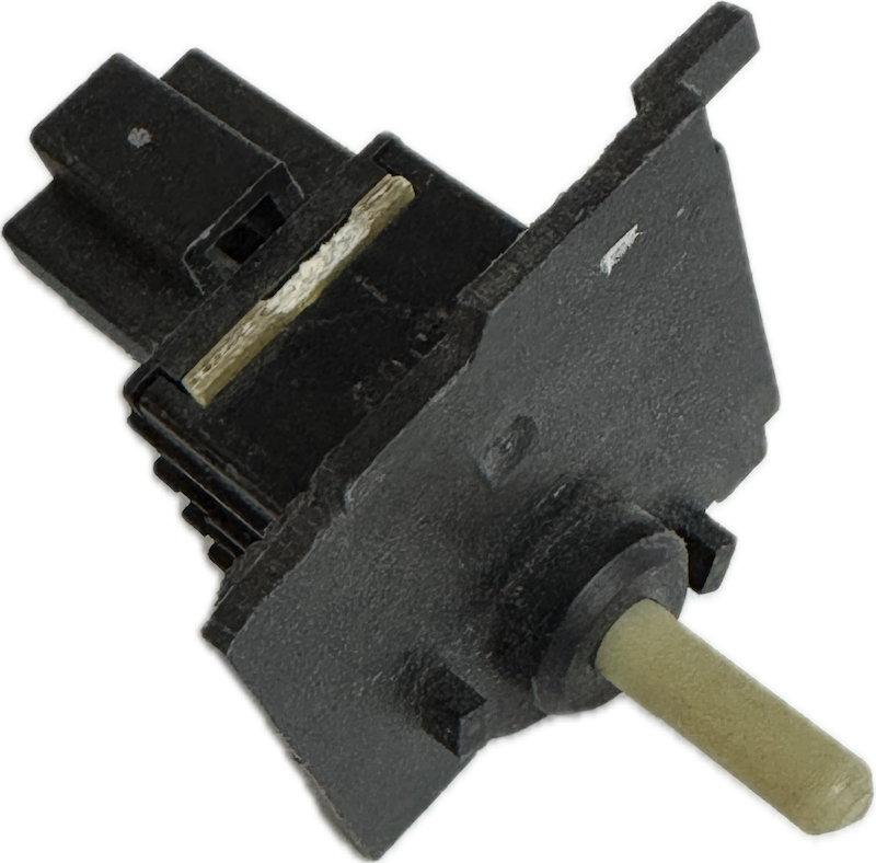 VCS 032-00182 Temperature Control Potentiometer