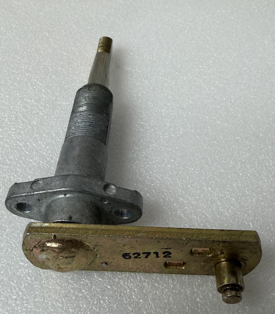 Wiper Pivot Shaft 62712-B - Image 2